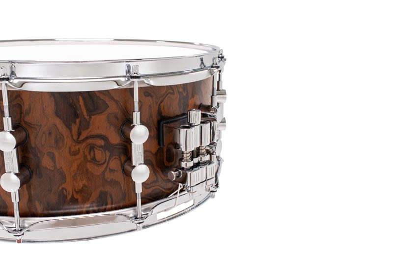 Sonor Momentum 14x6.5 virveli, pyökki, California Burl