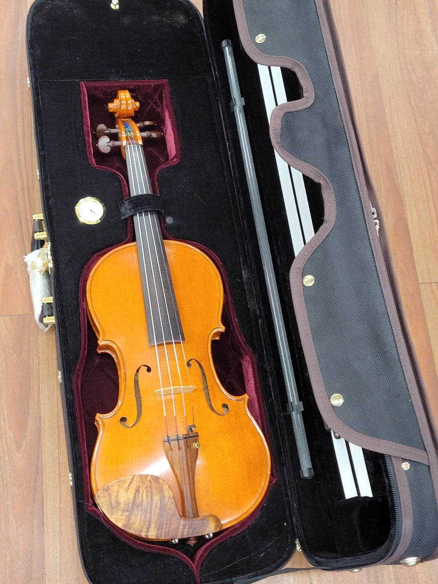 Viulu Aarno Kelloniemi 4/4 v. 1999 no: 17 (MYYNTITILI)