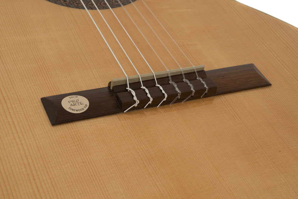 Klassinen Kitara Pro Arte GC 130 A 4/4 Koko