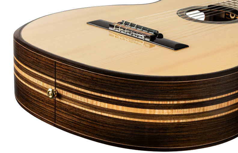 Grandsuite, 4/4-kokoinen klassinen kitara