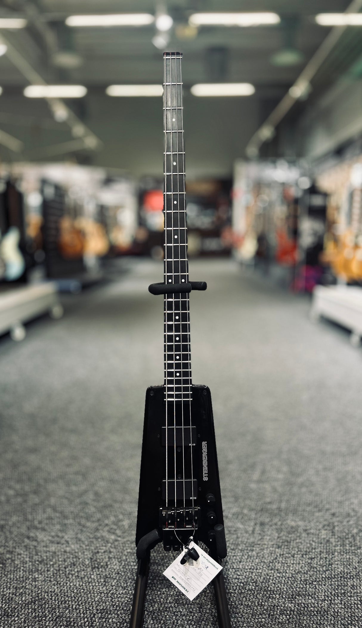 Steinberger L-2 vm. '84