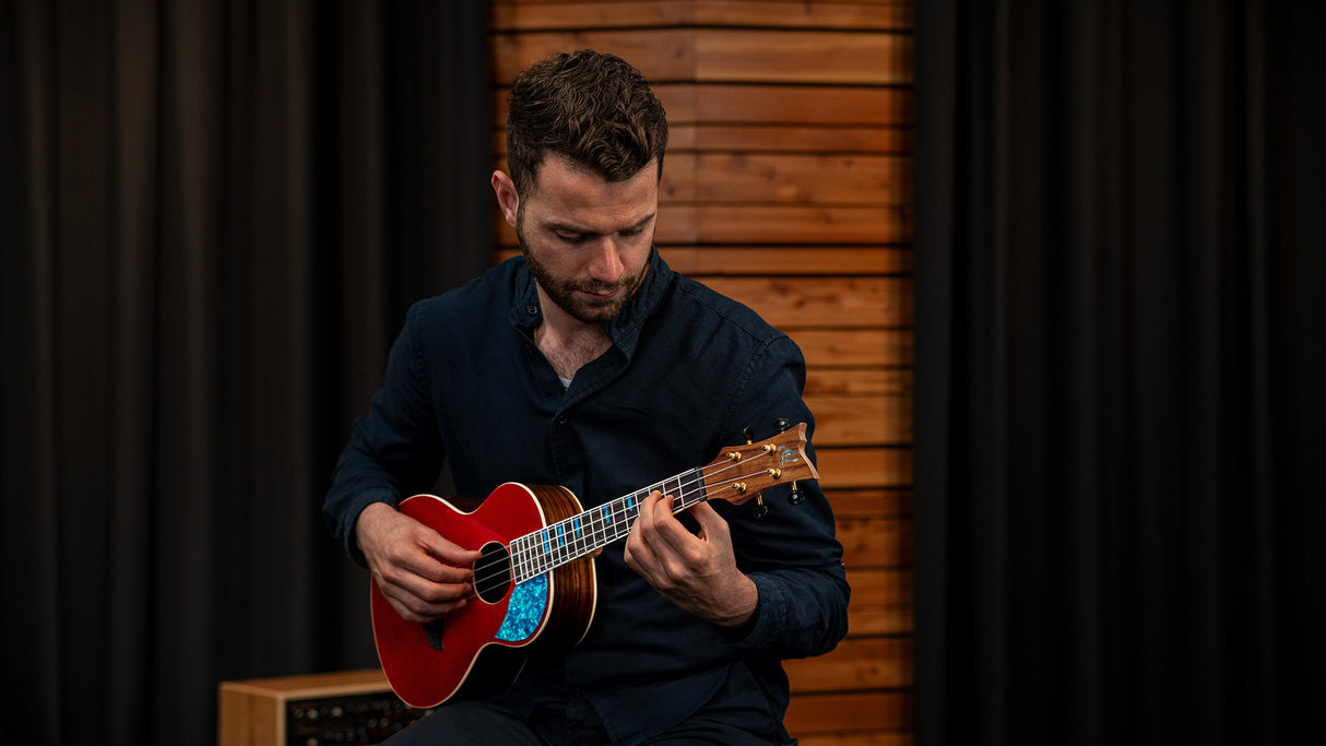 RUGHSRT Ghost Series tenoriukulele, punainen