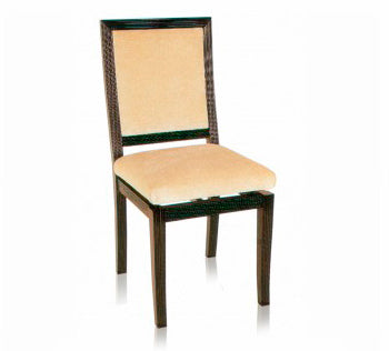 BEETH. CHAIR Musta kiiltävä, musta