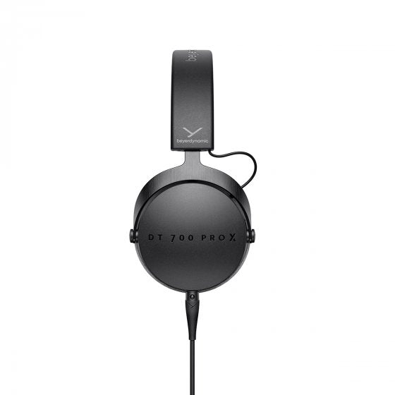 beyerdynamic_dt_700_pro_x_side.jpg