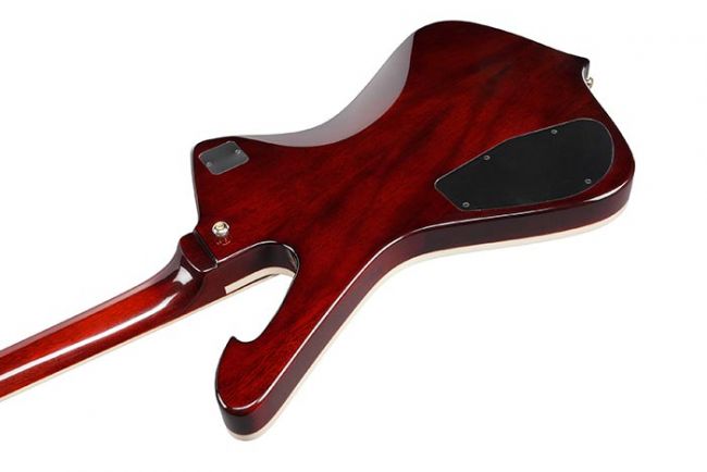 Ibanez IC420FM-VLS sähkökitara pussilla