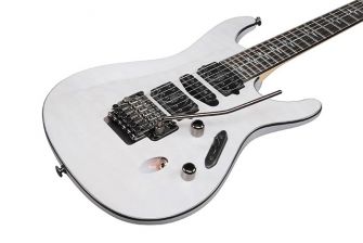 Ibanez JIVAX2GH kotelolla