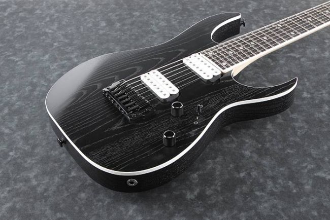 Ibanez Prestige RGR752AHBF-WK 7-kielinen ki