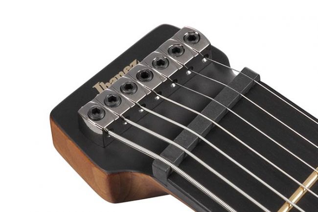 Ibanez QX527PE-NTF 7-kielinen kitara pussi