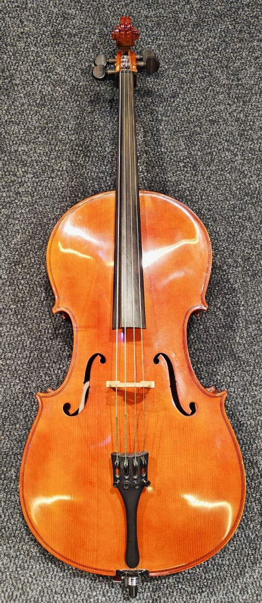 STRUNAL ½-SELLOSARJA (MYYNTITILI)