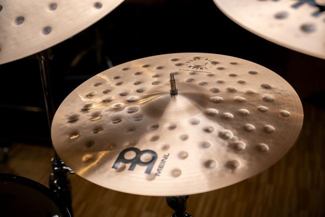 Meinl 16" Pure Alloy Extra Hammered Crash
