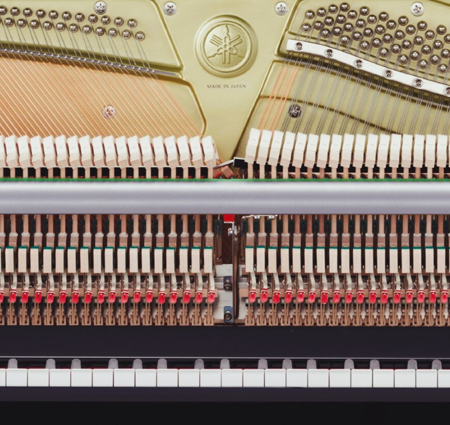 Uusien pianojen luovutustyöt