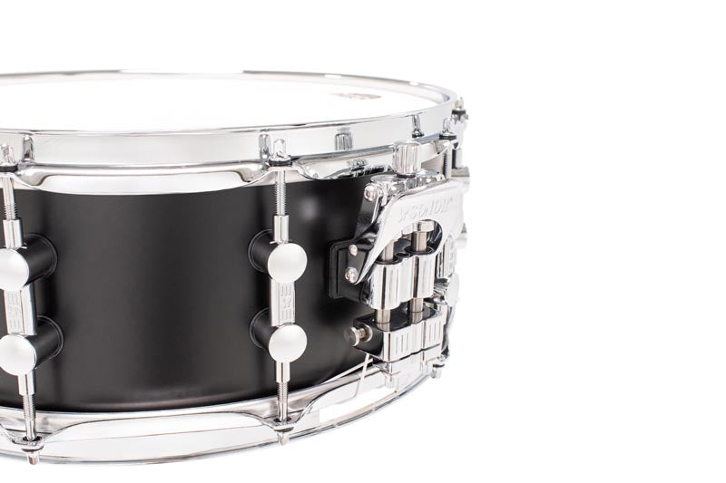 Sonor Momentum 14x5.75 virveli, pyökki, GT Black