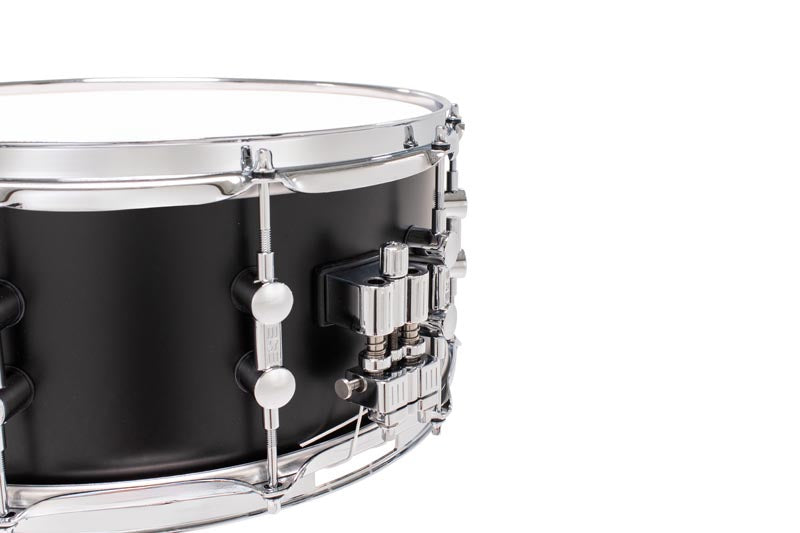 Sonor Momentum 14x6.5 virveli, koivu, GT Black