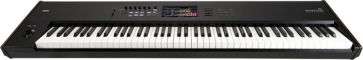 NAUTILUS-88 Työasema aftertouchilla