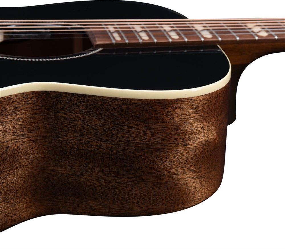 Godin Fairmount Studio Jumbo Black EQ W/Bag