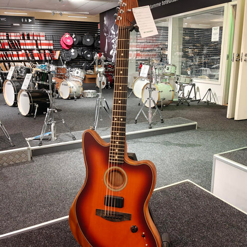 Käytetyt sähkökitarat