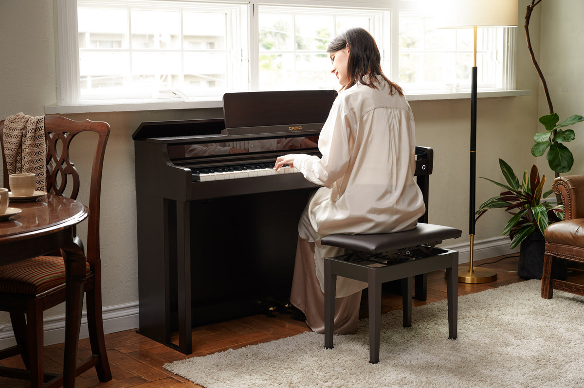 AP-550BN digitaalipiano, ruusupuu