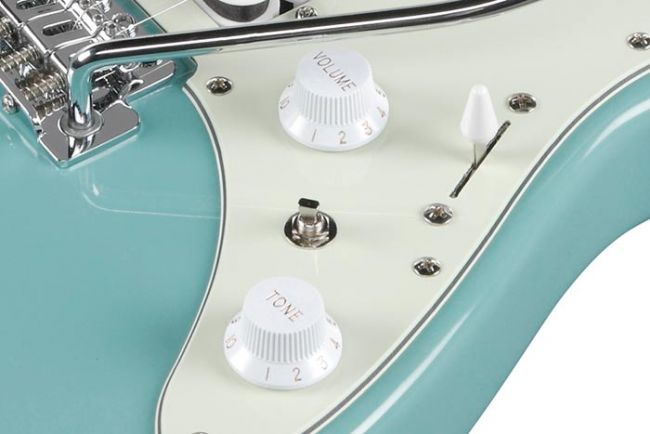 Ibanez AZES40-MGR sähkökitara