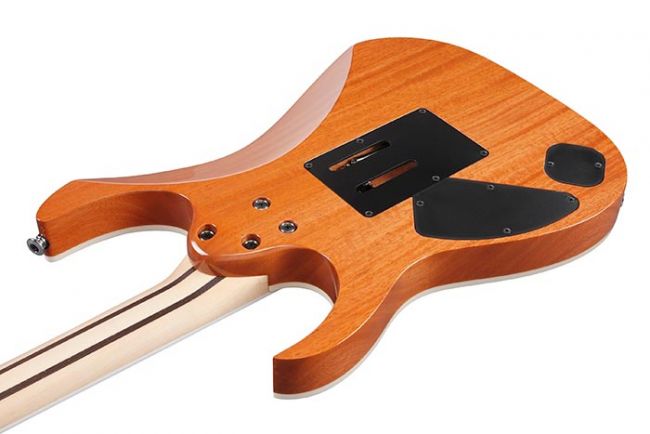 Ibanez Prestige RG5320CPW sähkökitara