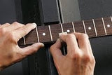 Ibanez Prestige IFC1000 -puhdistussetti otelaudan nauhoille