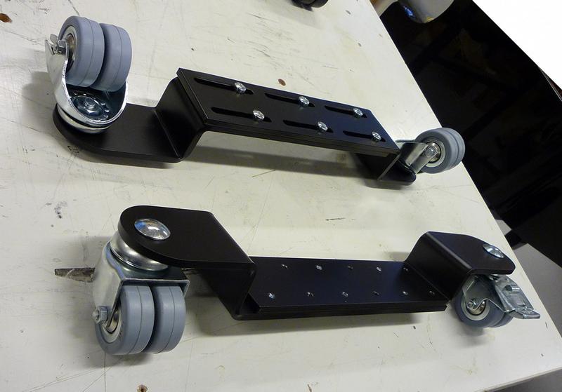 KAKSOISKISKORULLAT MUSTA, KUMIPYÖRÄ – F-Musiikki