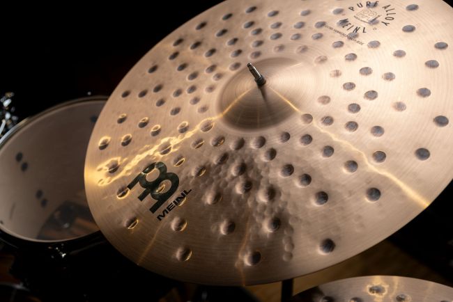 Meinl 22" Pure Alloy Extra Hammered Crash-Ride