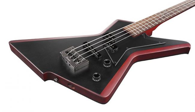 Ibanez MDB5-OXB bassokitara kotelolla
